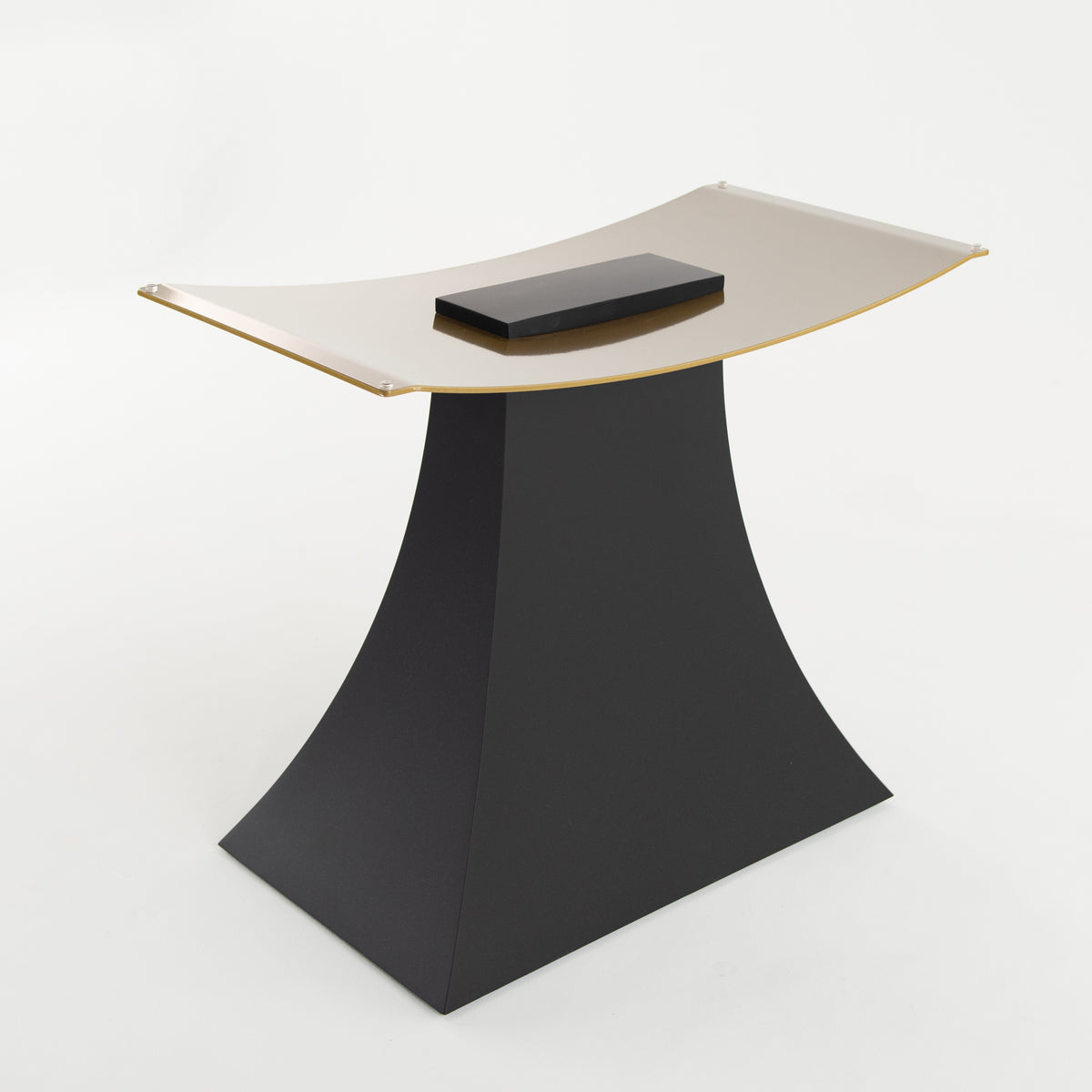 Dante Table Base