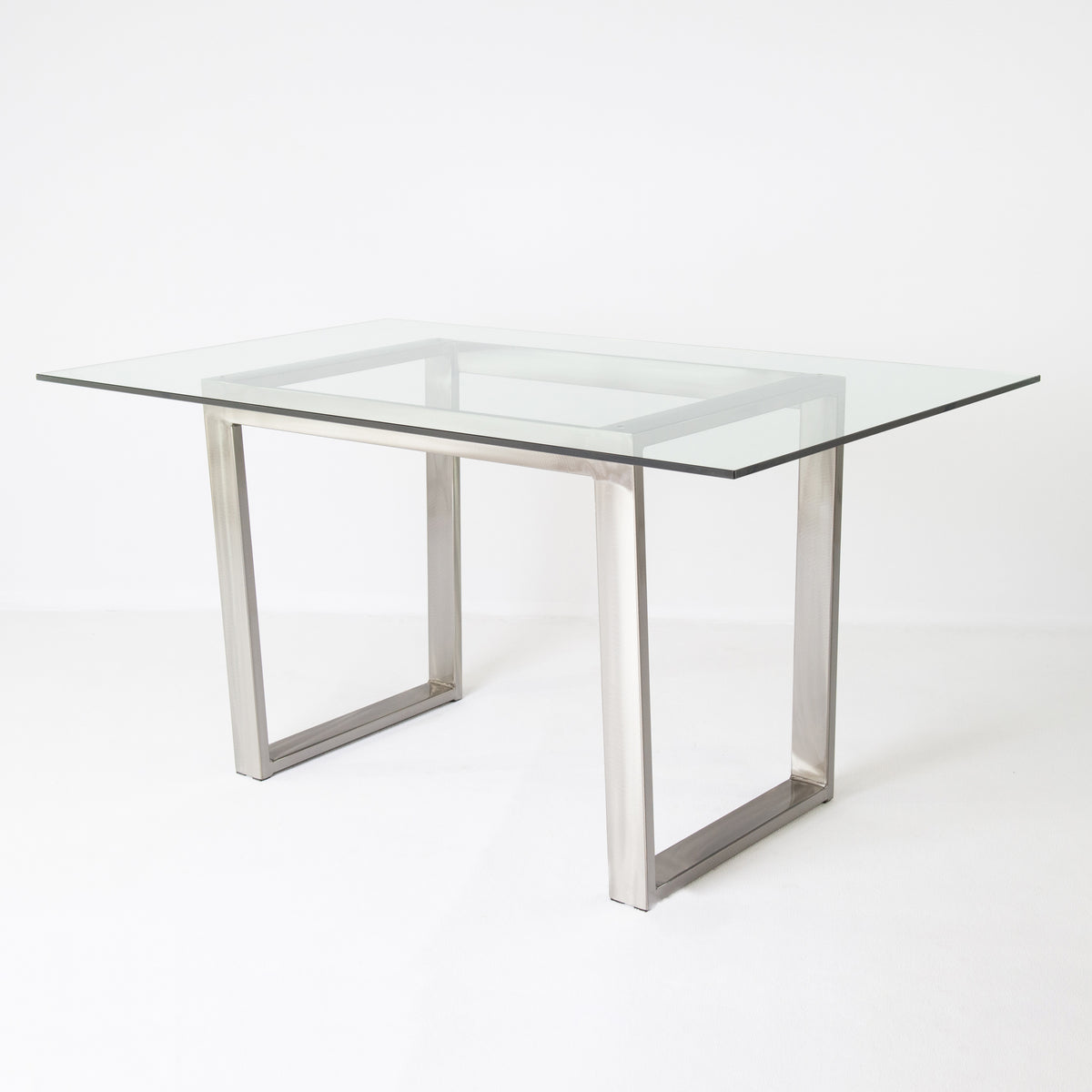 Nolan Table Base
