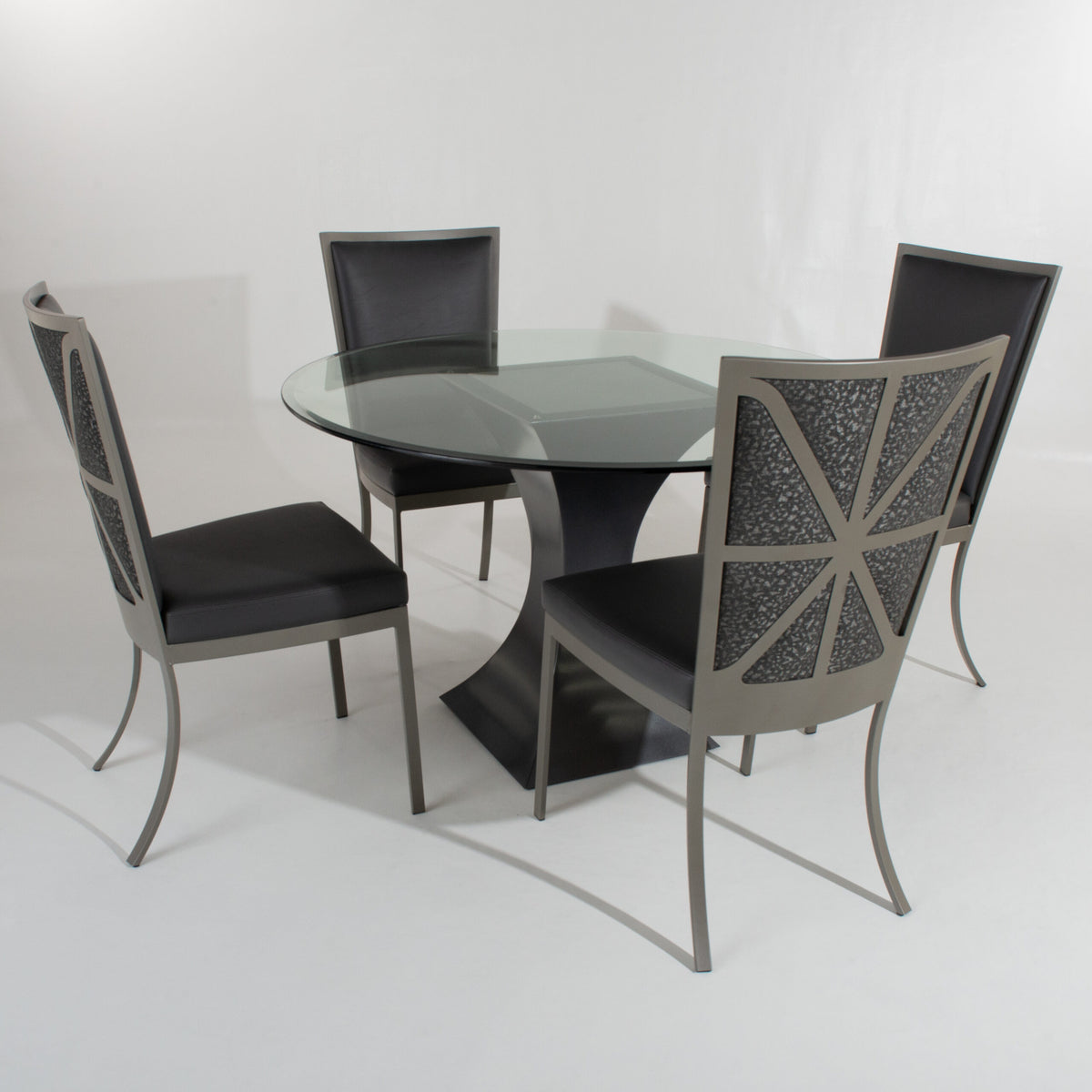 Ryker Dining Base