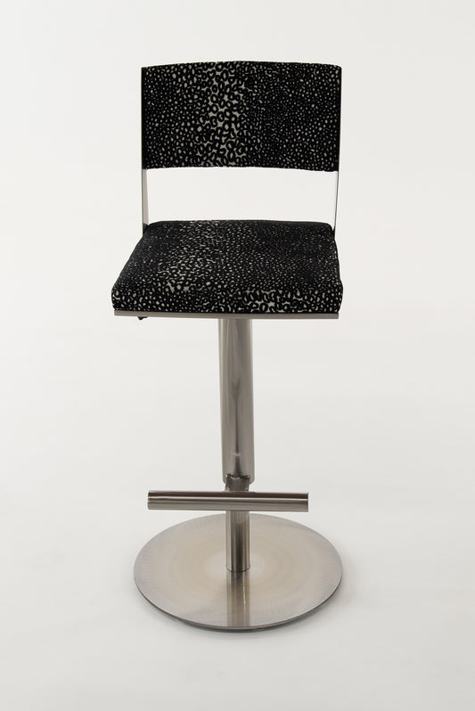 Carson Pneumatic Stool