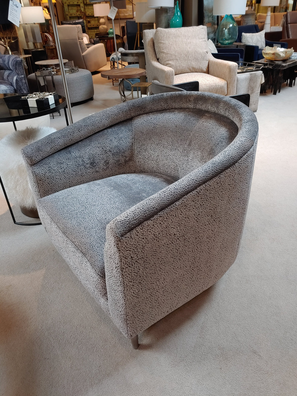 Capri Lounge Chair