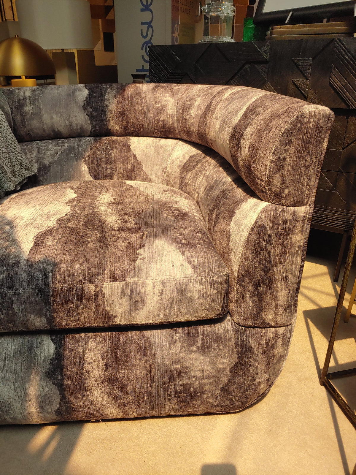 Ornette Swivel Chair