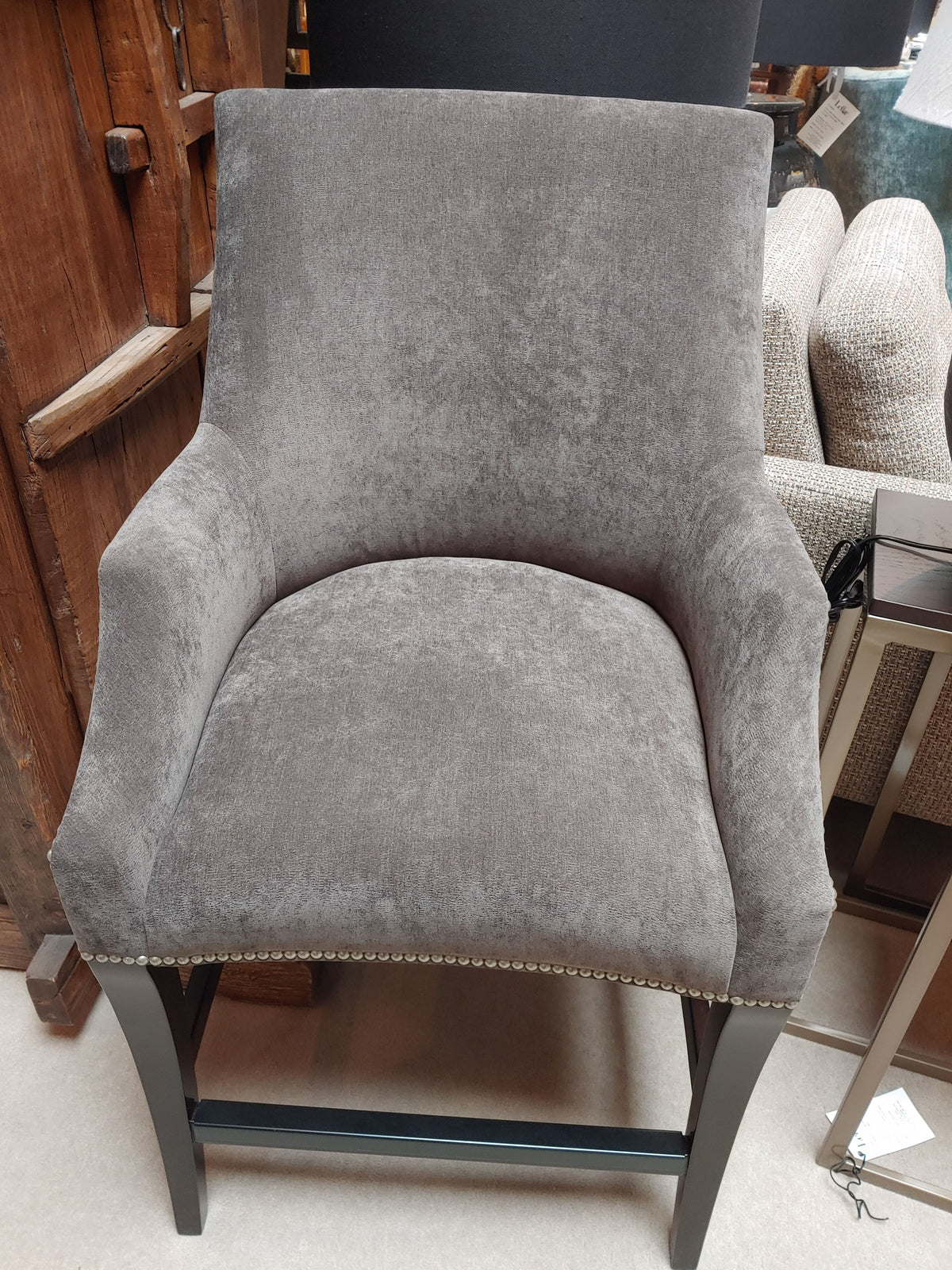 Kelly Counterstool